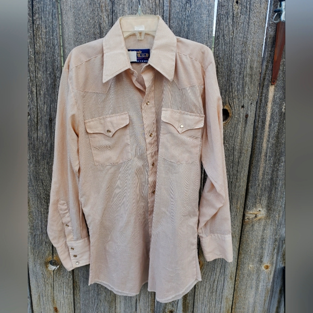 Western long sleeved shirt by PanHandle Slim made USA.